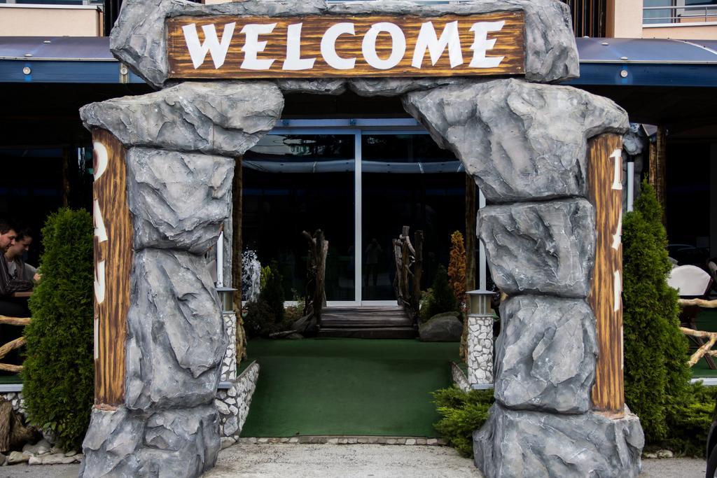 Motel Dani Nova Bila ภายนอก รูปภาพ